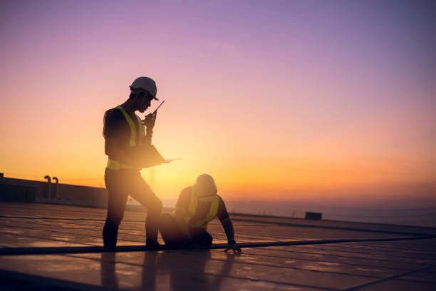 Best Roof Gutter Cleaning  in Pinewood, FL